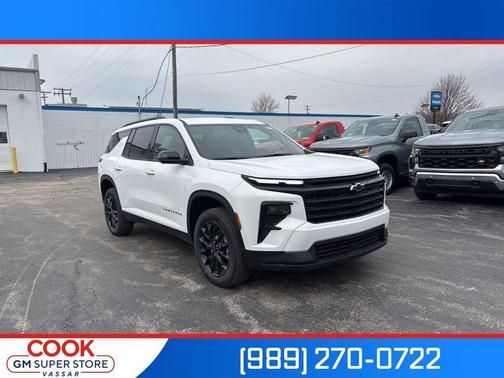 Summit White 2026 Chevrolet Traverse LT