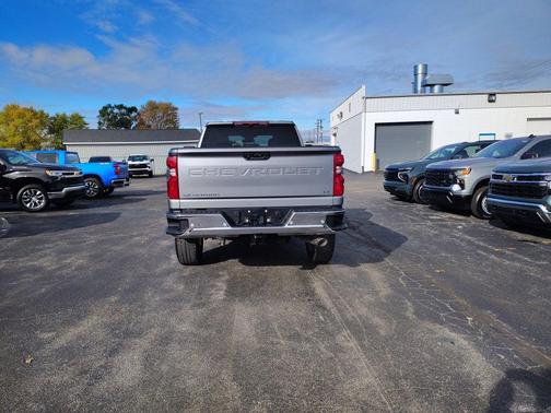 2026 Chevrolet Silverado 2500 LT