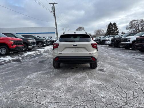 2026 Chevrolet Trax FWD 2RS