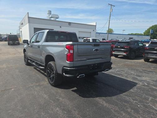 Sterling Gray Metallic 2026 Chevrolet Silverado 1500 LT Trail Boss