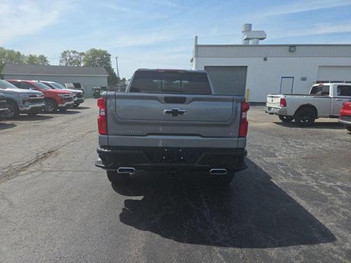 Sterling Gray Metallic 2026 Chevrolet Silverado 1500 LT Trail Boss