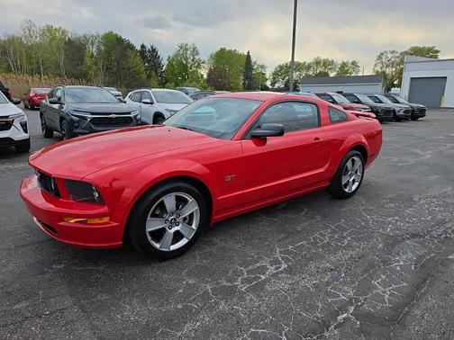 Torch Red Clearcoat 2006 Ford Mustang GT Premium