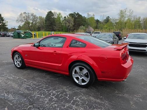 Torch Red Clearcoat 2006 Ford Mustang GT Premium
