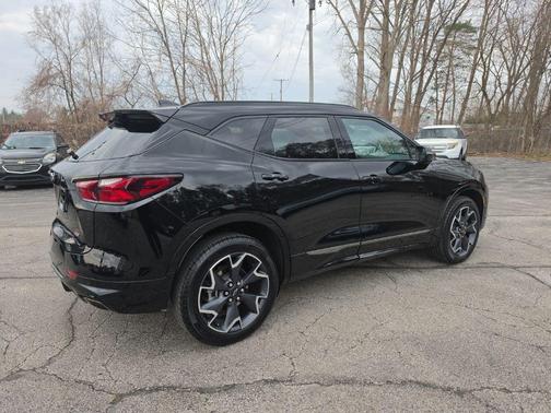 Black 2022 Chevrolet Blazer RS