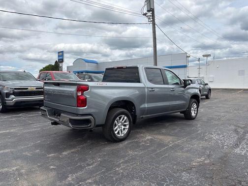 Sterling Gray Metallic 2026 Chevrolet Silverado 1500 LT