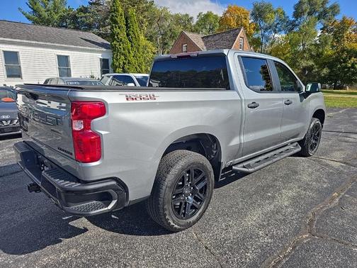 2023 Chevrolet Silverado 1500 Custom Trail Boss