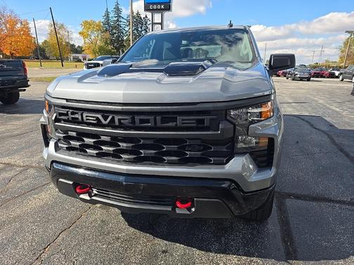 2023 Chevrolet Silverado 1500 Custom Trail Boss