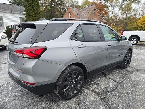 2024 Chevrolet Equinox FWD RS