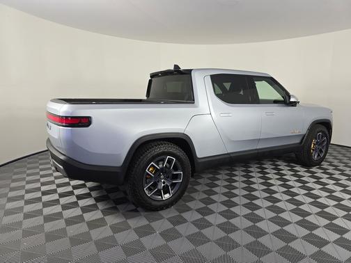 2023 Rivian R1T Adventure Quad Motor Large Pack