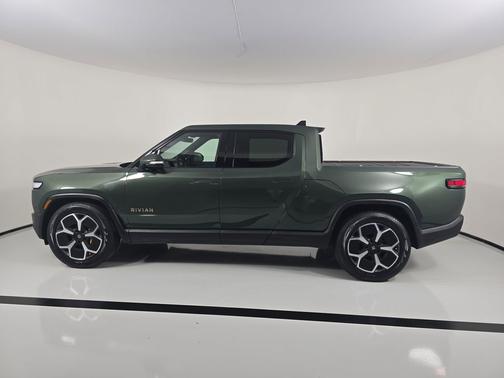 2022 Rivian R1T Adventure