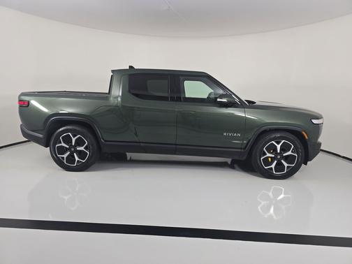 2022 Rivian R1T Adventure