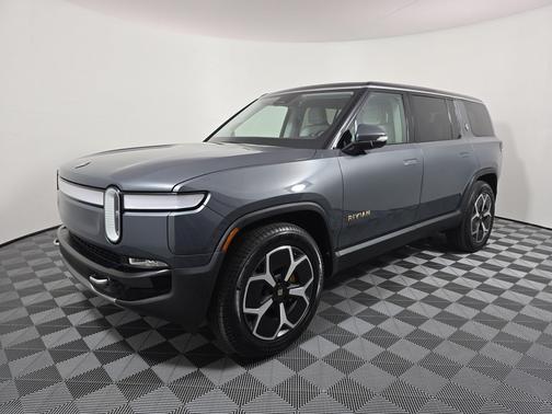 El Cap Granite 2024 Rivian R1S Adventure Quad Motor Large Pack