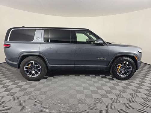 2022 Rivian R1S Launch Edition