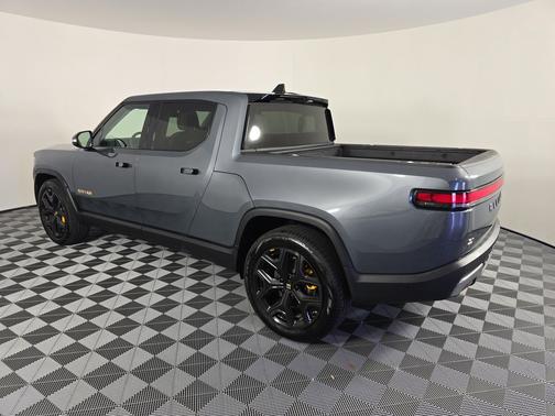 2023 Rivian R1T Launch Edition