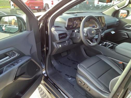 2025 Chevrolet Silverado EV LT