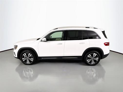 2025 Mercedes-Benz GLB 250 4MATIC