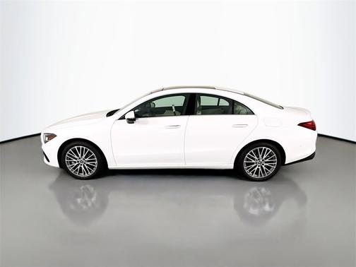 2025 Mercedes-Benz CLA 250 