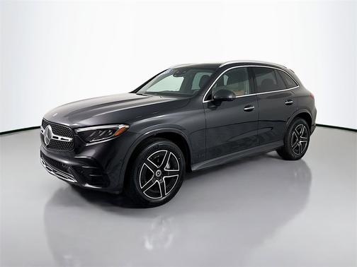 2025 Mercedes-Benz GLC 300 4MATIC