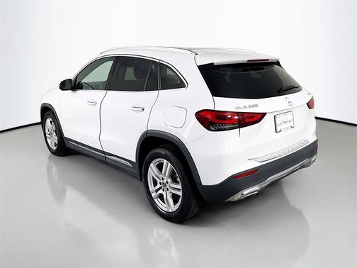 2022 Mercedes-Benz GLA 250 4MATIC