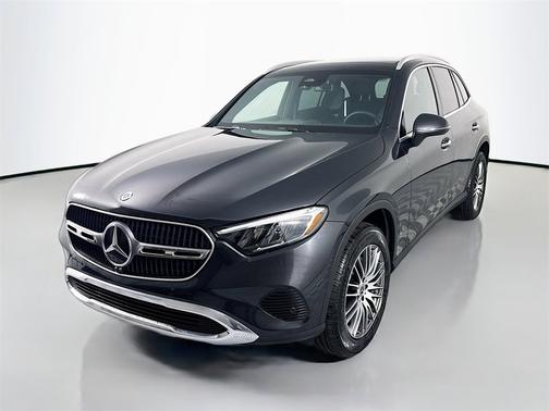2025 Mercedes-Benz GLC 300 