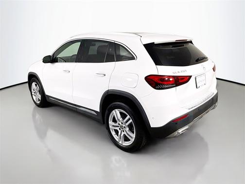 2021 Mercedes-Benz GLA 250 