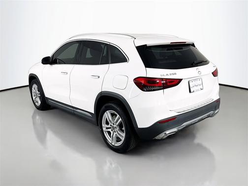 2021 Mercedes-Benz GLA 250 4MATIC