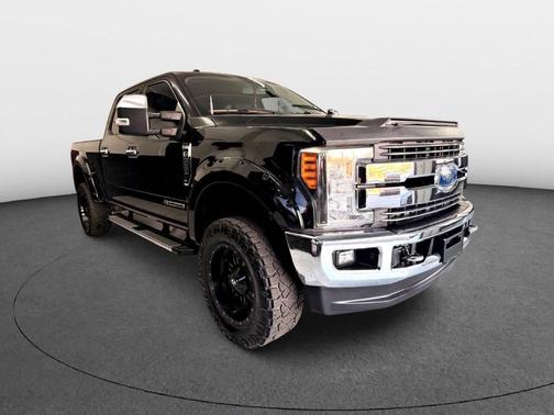 2017 Ford F-350 Lariat