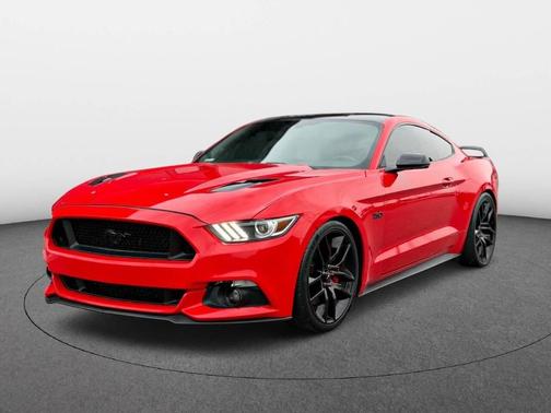 2017 Ford Mustang GT Premium