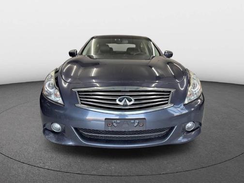 2011 INFINITI G37x Base