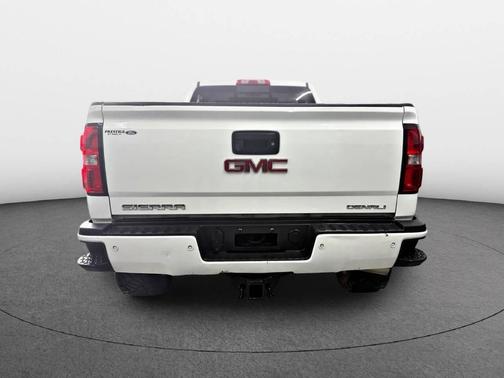 2016 GMC Sierra 2500 Denali