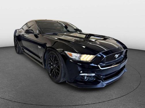 2017 Ford Mustang GT