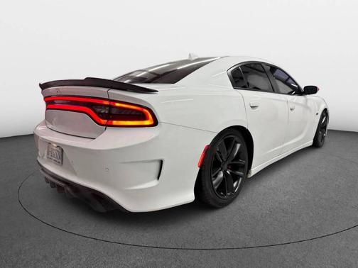 2019 Dodge Charger R/T Scat Pack
