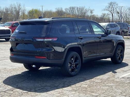 2025 Jeep Grand Cherokee L Laredo