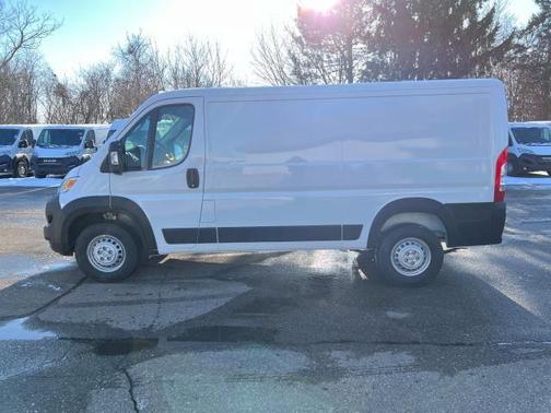 2025 RAM ProMaster 1500 Low Roof