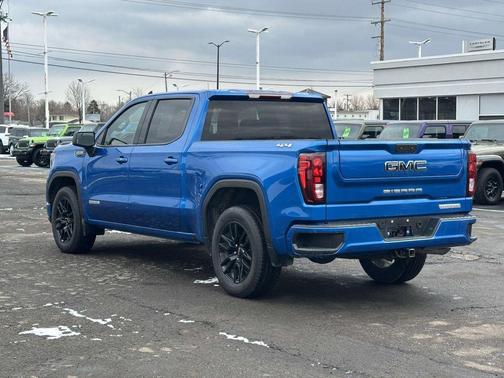 2022 GMC Sierra 1500 Elevation
