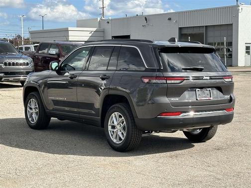 2025 Jeep Grand Cherokee Laredo X