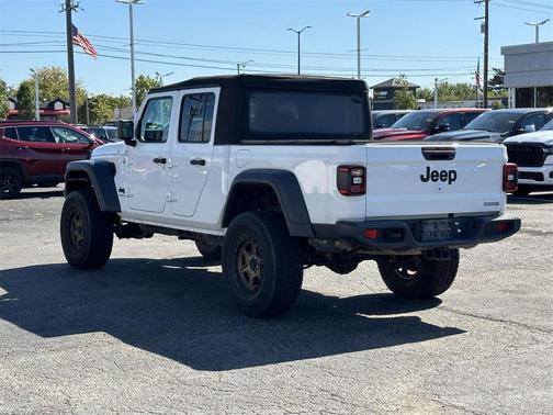 2020 Jeep Gladiator Sport