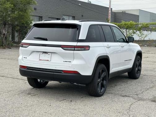 2025 Jeep Grand Cherokee Limited