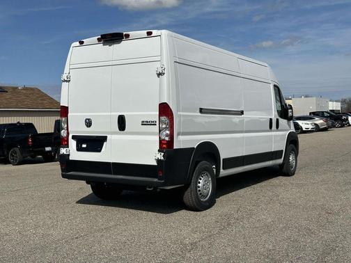 Bright White Clearcoat 2026 RAM ProMaster 2500 High Roof