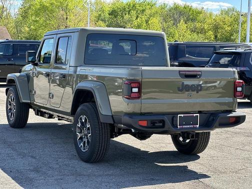 Sahara Beige 2026 Jeep Gladiator Sport