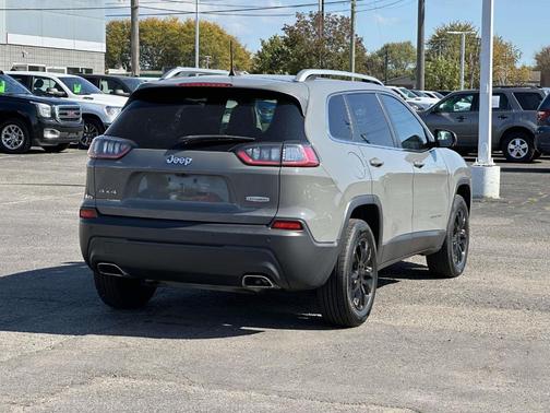 2021 Jeep Cherokee Latitude Lux