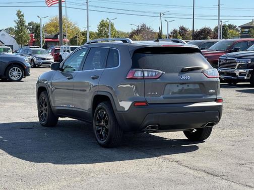 2021 Jeep Cherokee Latitude Lux