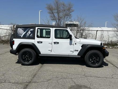 2025 Jeep Wrangler Sport