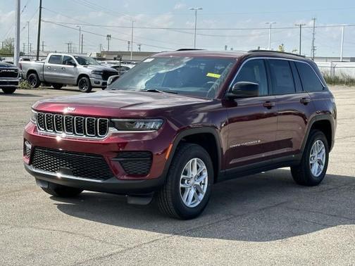 2025 Jeep Grand Cherokee Laredo X