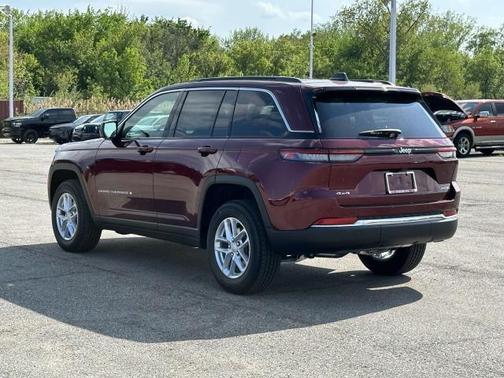 2025 Jeep Grand Cherokee Laredo X