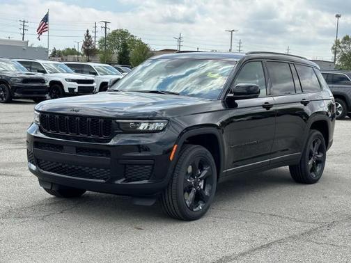 2025 Jeep Grand Cherokee L Laredo