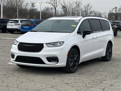 2026 Chrysler Pacifica Limited