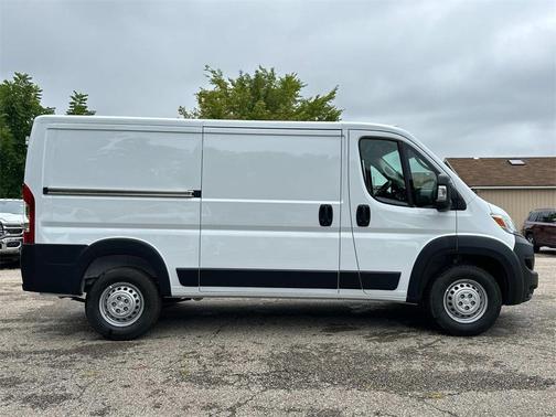 2025 RAM ProMaster 1500 Low Roof