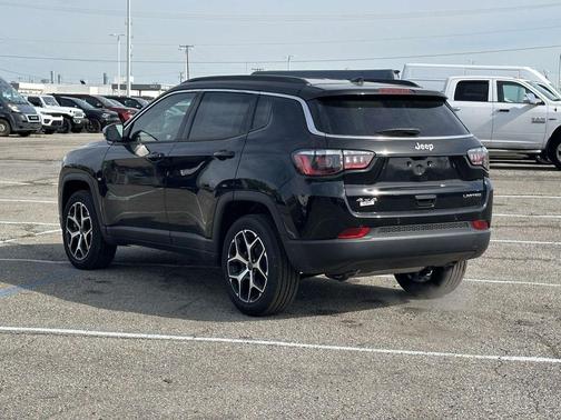 Diamond Black 2026 Jeep Compass Limited