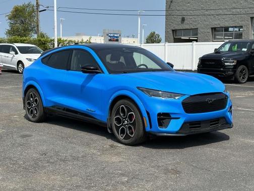 2021 Ford Mustang Mach-E GT